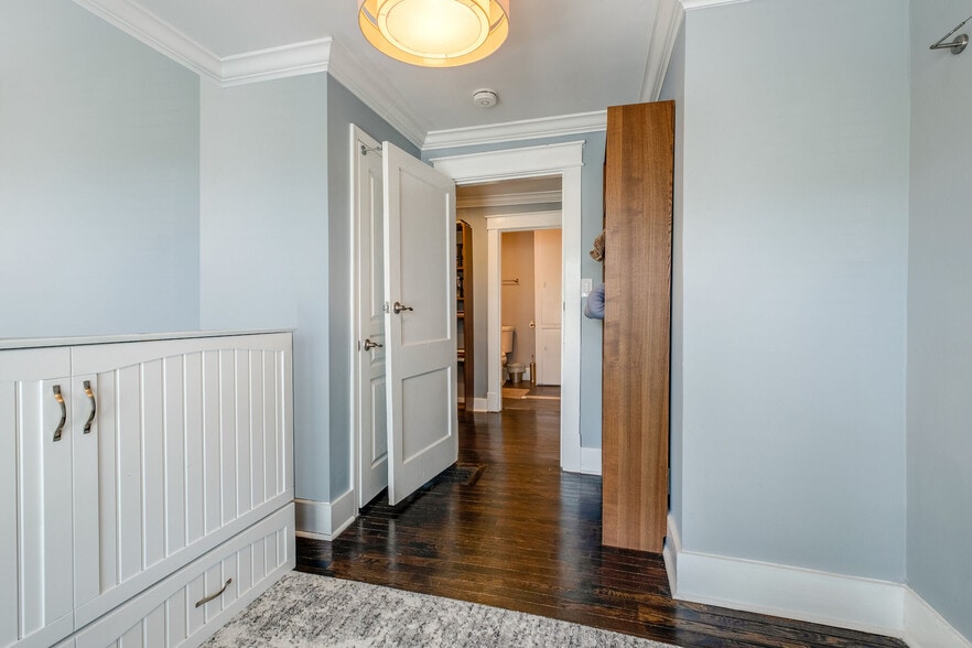 More Photos Of 1100 Douglas Ave, Nashville Office For Lease