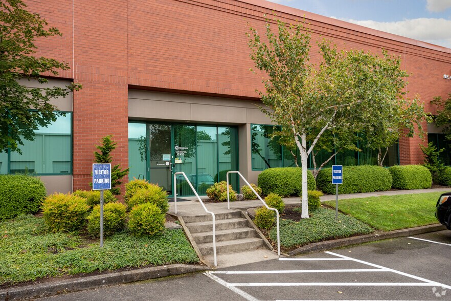 More Photos Of 11719-11731 NE Glenn Widing Dr, Portland Unknown For Lease