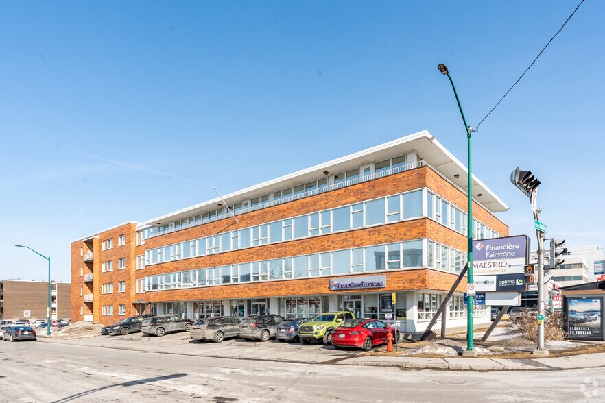 Primary Photo Of 909-919 Rue Monseigneur-Grandin, Québec Office For Lease