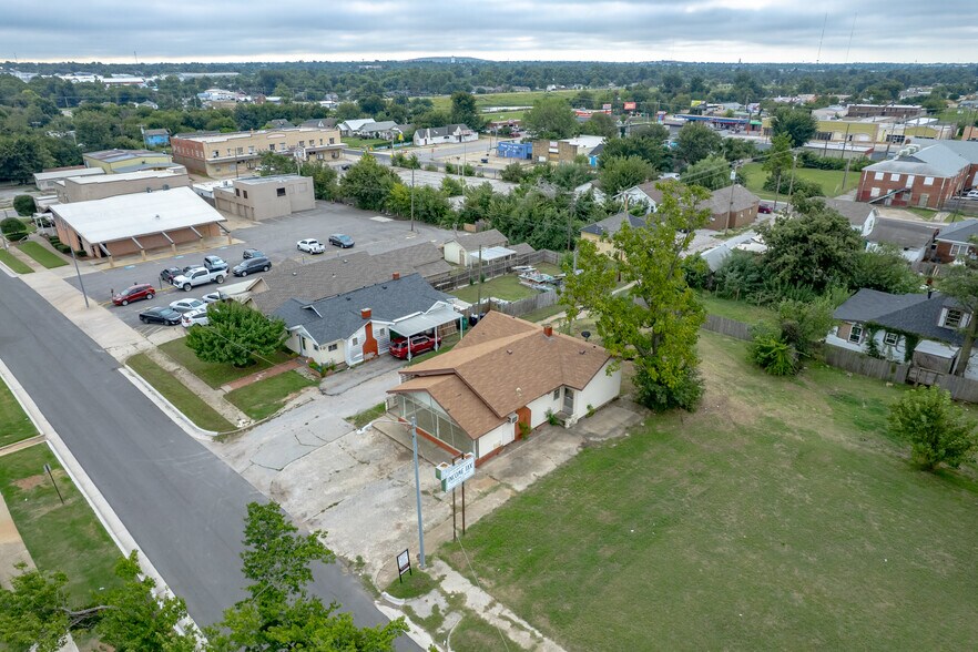More Photos Of 230 SW 27th St, Oklahoma City Office Residential For Sale