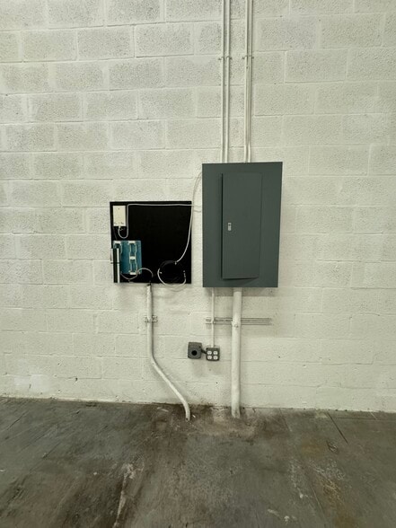 More Photos Of 4328-4330 NW 120th Ave, Coral Springs Warehouse For Sale