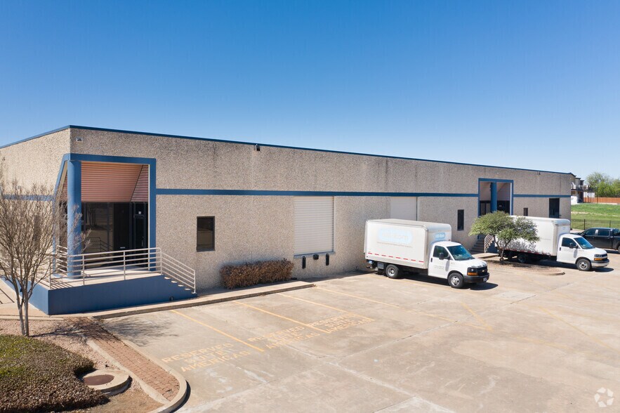 More Photos Of 9701 Dessau Rd, Austin Unknown For Lease