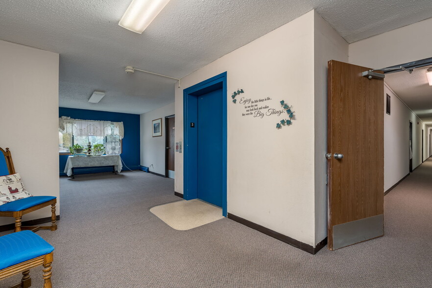 More Photos Of 3200 Maple Ave, Slayton Apartments For Sale