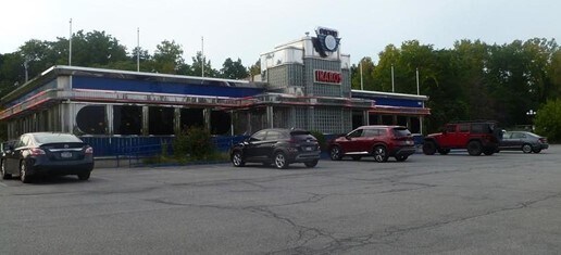 Primary Photo Of 909 Union Ave, New Windsor Township Restaurant For Lease