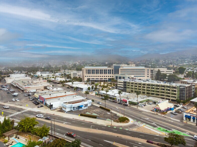 More Photos Of 2834 E Main St, Ventura General Retail For Sale