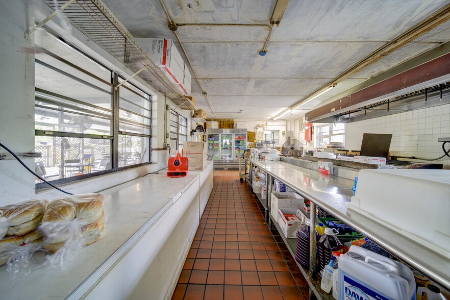 More Photos Of 58000 Card Sound Rd, Key Largo Restaurant For Sale