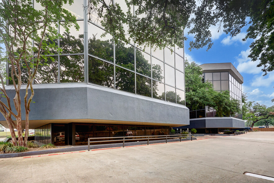 Primary Photo Of 11130 Jollyville Rd, Austin Office For Lease