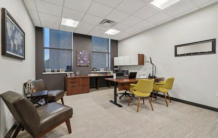 More Photos Of 311 E Chicago St, Milwaukee Office For Sale