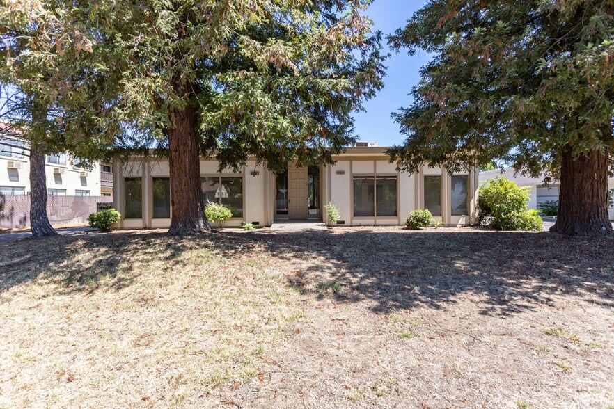 Primary Photo Of 2921 El Camino Ave, Sacramento Medical For Lease
