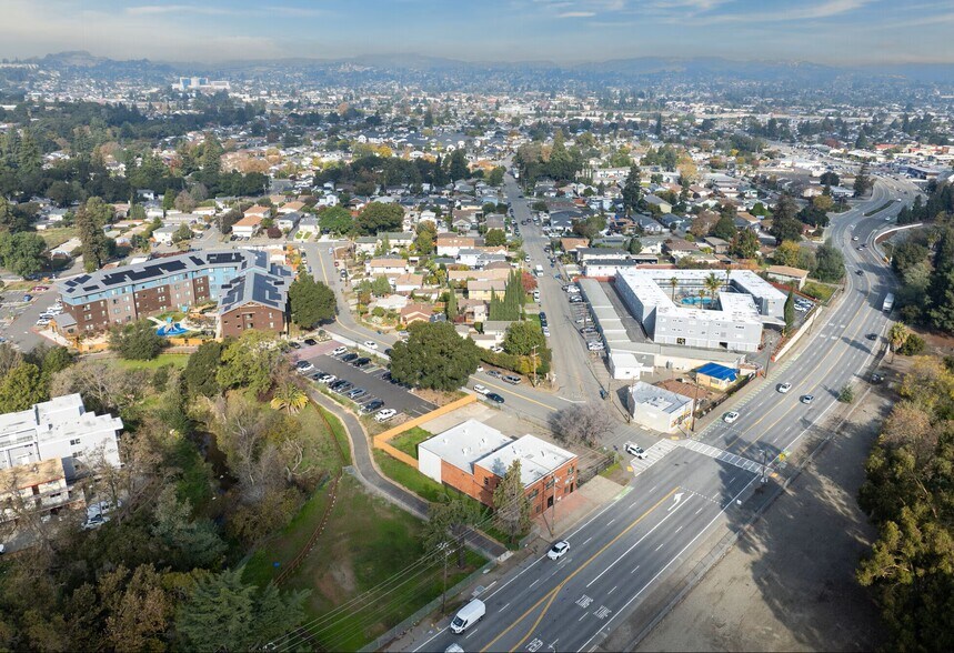 More Photos Of 1448 A St, Castro Valley Unknown For Lease