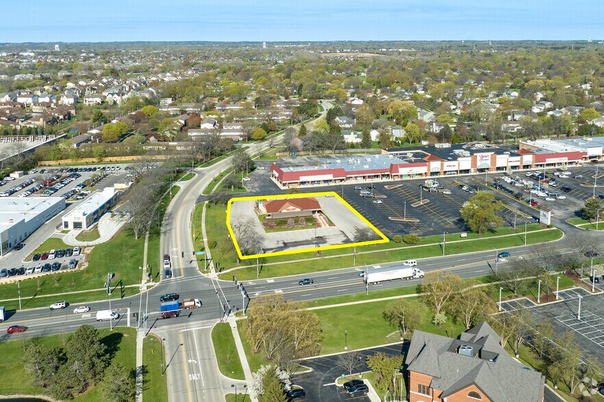 More Photos Of 1195 S Milwaukee Ave, Libertyville Restaurant For Lease