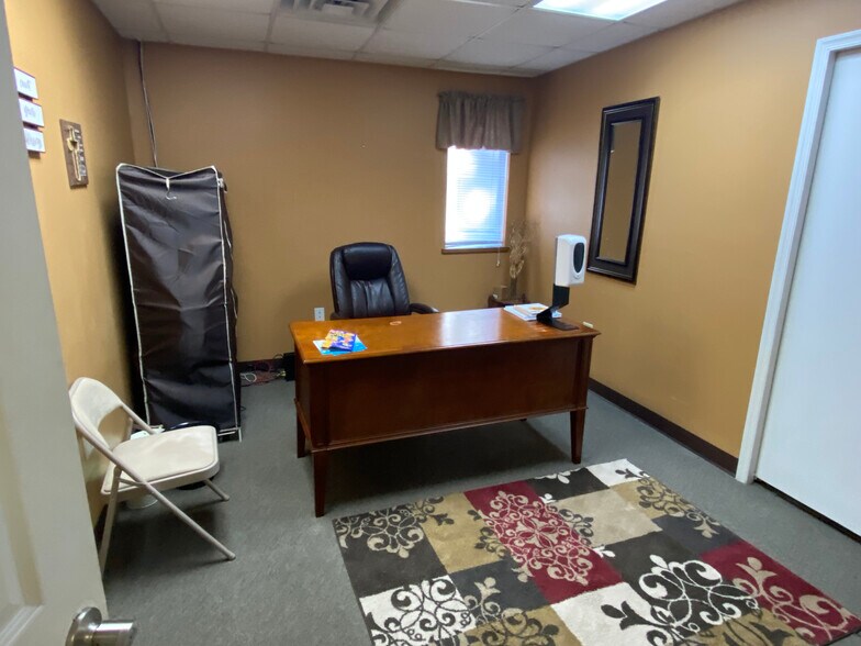 More Photos Of 205 Rich Blvd, Elizabeth City Light Manufacturing For Sale