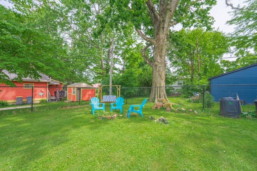 More Photos Of 1101 S Rogers St, Bloomington Multifamily For Sale