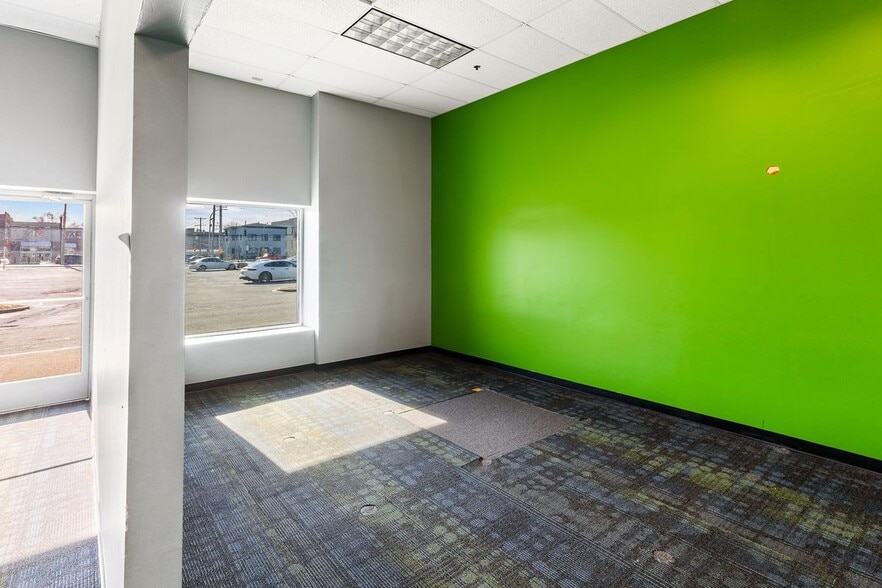 More Photos Of 1211 W Broadway St, Louisville Unknown For Sale