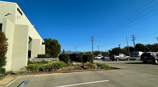 More Photos Of 9505-9541 Mason Ave, Chatsworth Manufacturing For Lease