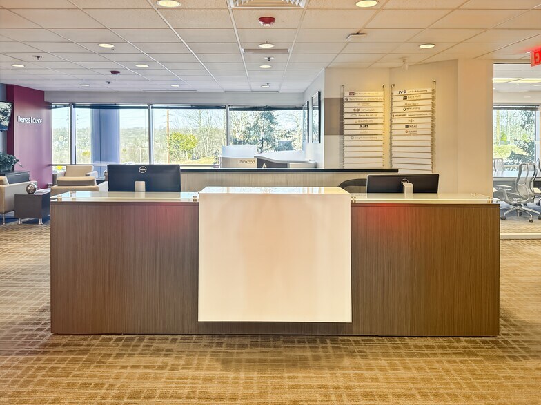 More Photos Of 3636 S Geyer Rd, Sunset Hills Coworking Space