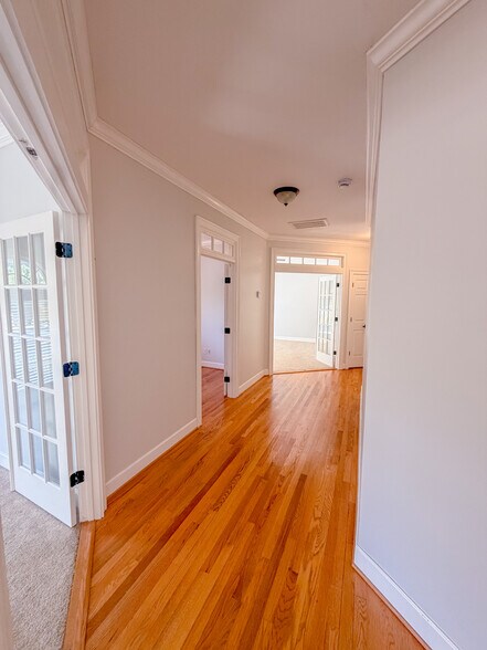 More Photos Of 2100 Gravel Springs Rd, Buford Medical For Sale
