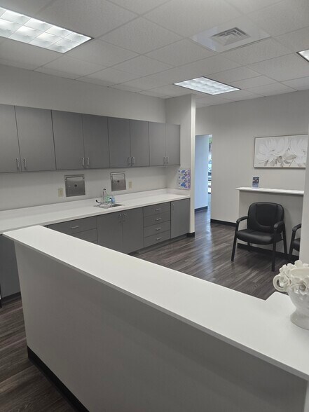 More Photos Of 11125 Jones Bridge Rd, Alpharetta Medical For Sale