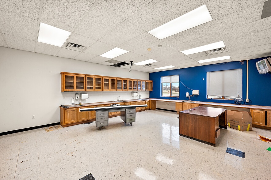More Photos Of 2061 S Almont Ave, Imlay City Industrial For Sale