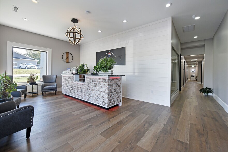 More Photos Of 166 Young Harris St, Blairsville Self Storage For Sale