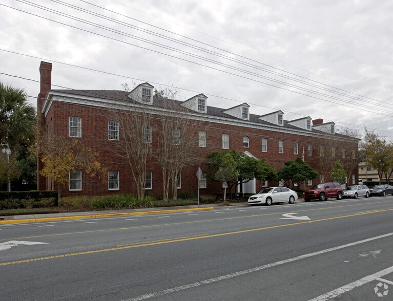 Primary Photo Of 1411 Edgewater Dr, Orlando Office For Lease