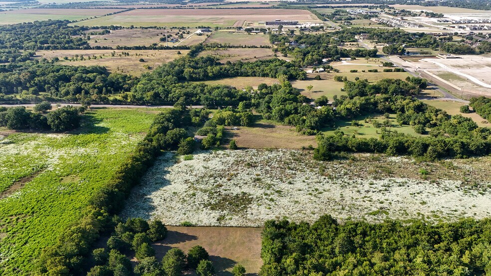 More Photos Of 2701 County Road 427 Ctr, Anna Land For Sale