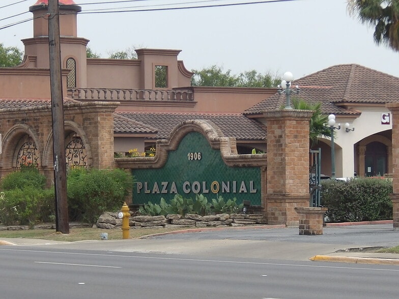 More Photos Of 1906 E Tyler Ave, Harlingen Loft Creative Space For Sale