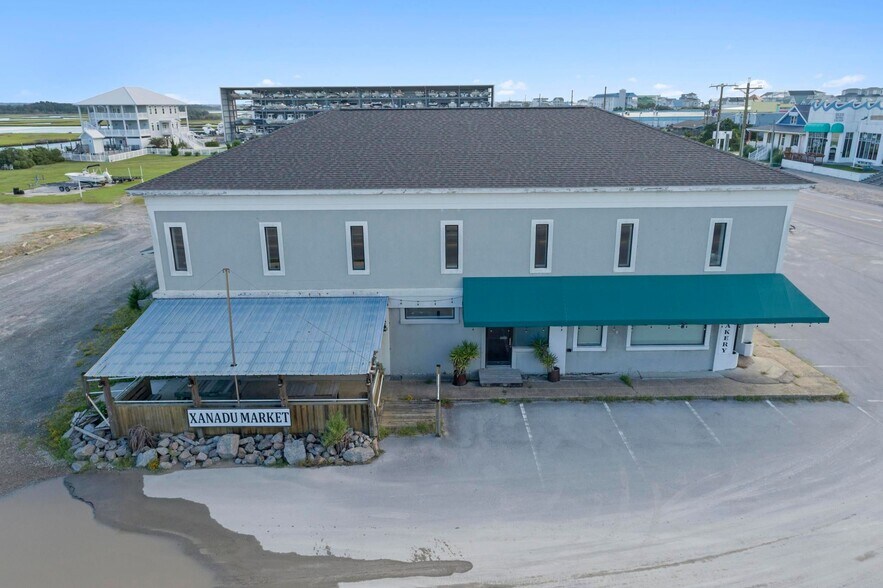 Primary Photo Of 404 Roland Ave, Surf City Restaurant For Sale