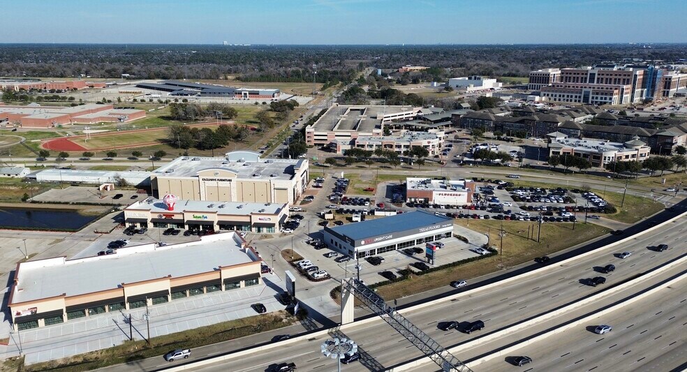 More Photos Of 25414 Northwest Fwy, Cypress Unknown For Lease