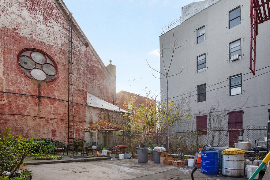 More Photos Of 756 Grand St, Brooklyn Apartments For Lease