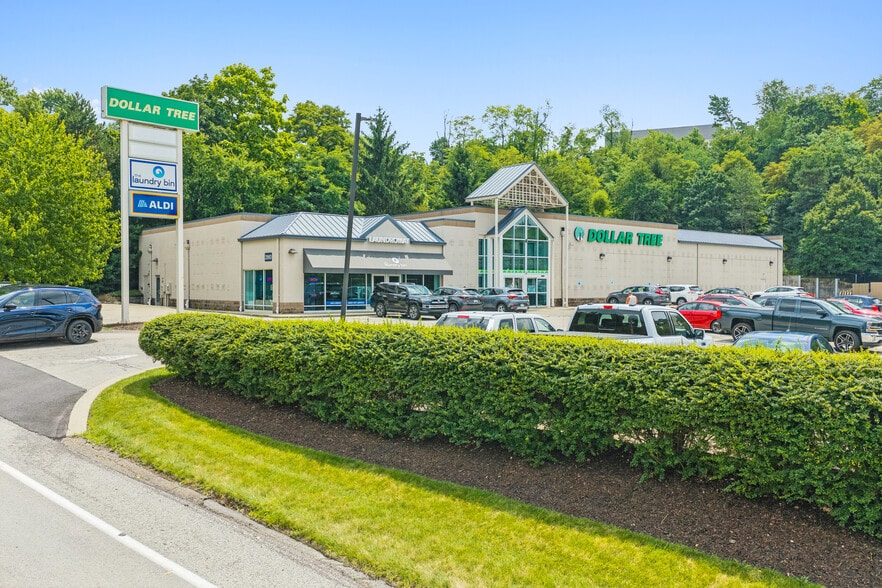 More Photos Of 2860 Wildwood Rd Ext, Allison Park Drugstore For Sale