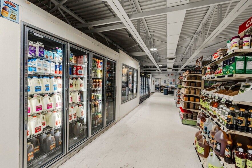 More Photos Of 4144 Pennsylvania 147 Hwy, Herndon Supermarket For Sale