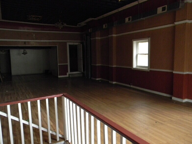 More Photos Of 206 S Broadway, Baltimore Restaurant For Sale