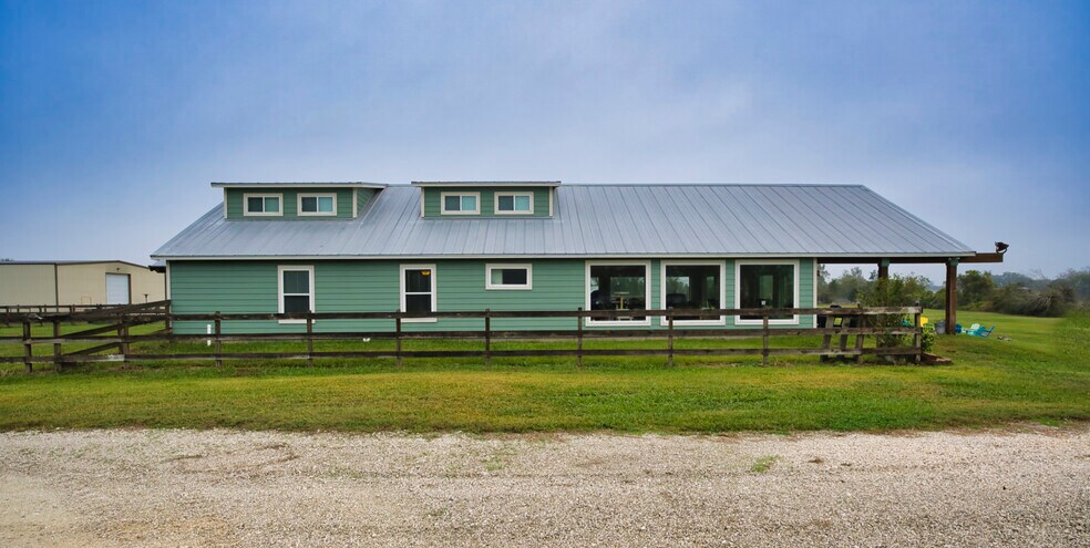 Primary Photo Of 3559 FM 521 Rd, Brazoria Specialty For Sale