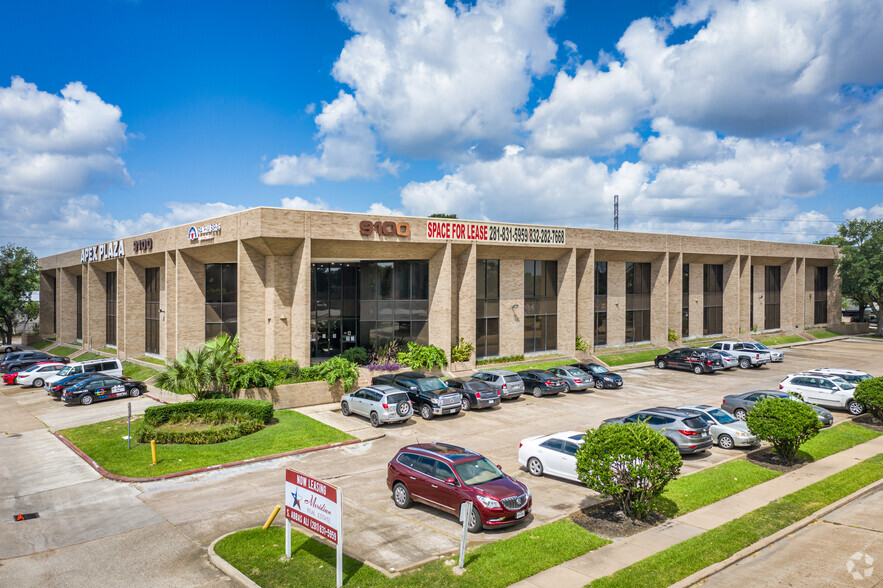 Primary Photo Of 9100 Southwest Fwy, Houston Office For Lease