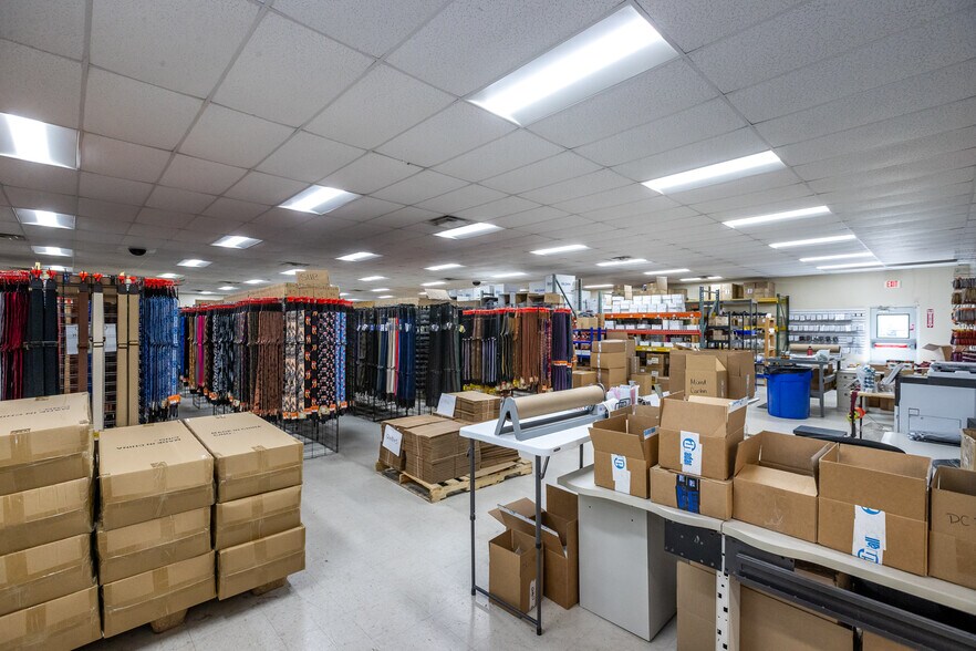 More Photos Of 3893 W State Road 47, Sheridan Light Manufacturing For Sale