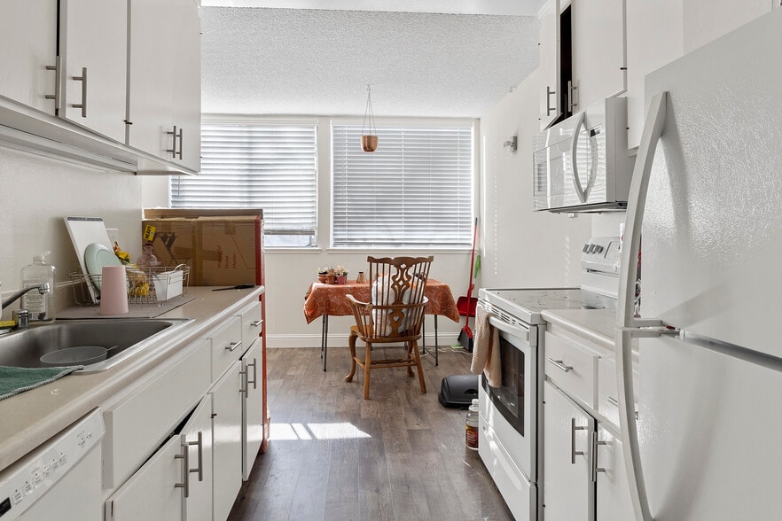 More Photos Of 2477 Virginia St, Berkeley Apartments For Sale