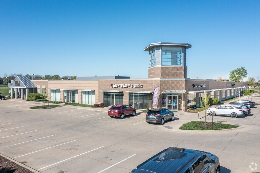 More Photos Of NW Adventureland Dr, Altoona Unknown For Lease