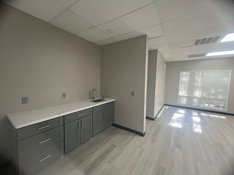 More Photos Of 3715 University Dr, Durham Medical For Lease