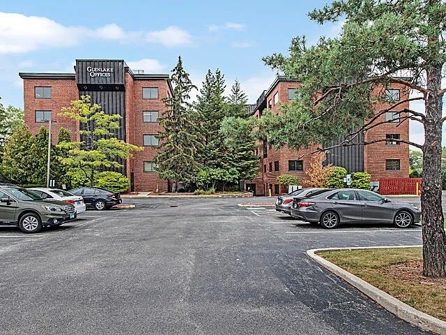 More Photos Of 3633 W Lake Ave, Glenview Medical For Sale