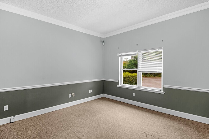 More Photos Of 938 Elma G Miles Pkwy, Hinesville Office For Sale