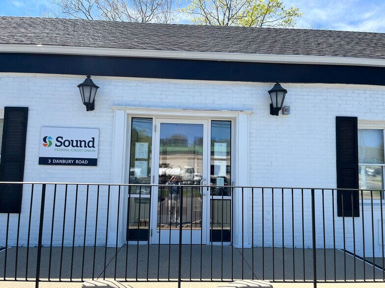 More Photos Of 3 Danbury Rd, Wilton Office For Sale