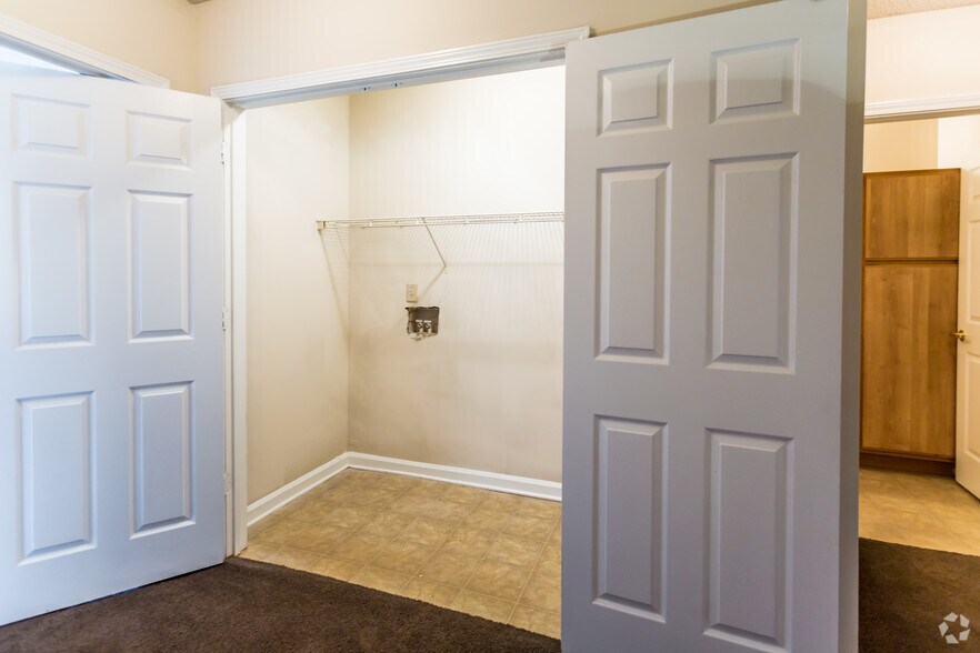 More Photos Of 1528 Ragan St, Memphis Apartments For Sale