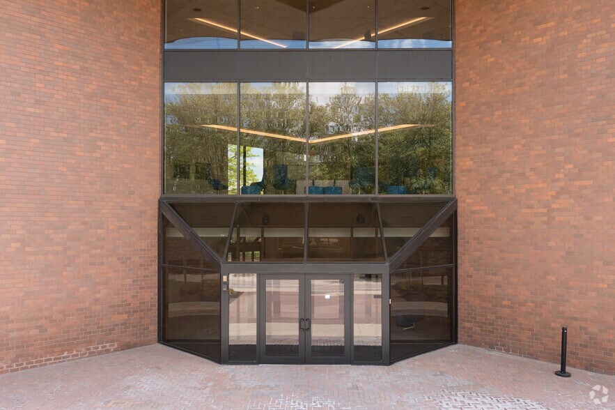 More Photos Of 103 Carnegie Ctr, Princeton Coworking Space