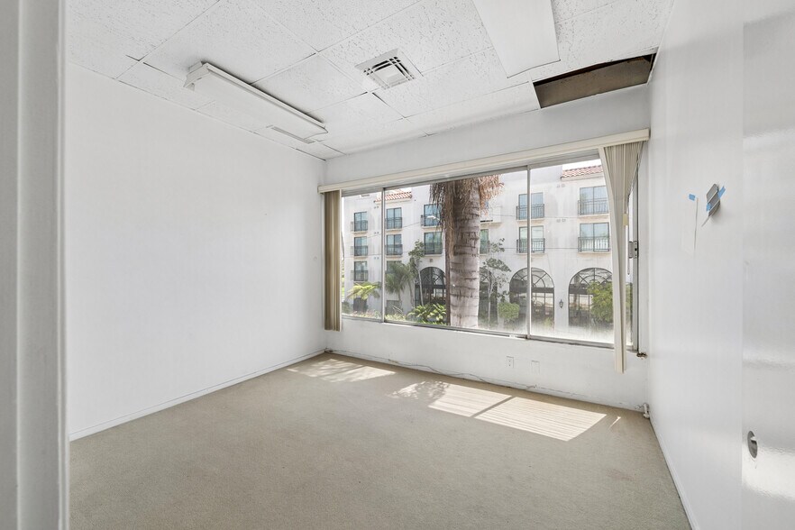 More Photos Of 1320 E Imperial Ave, El Segundo Loft Creative Space For Sale