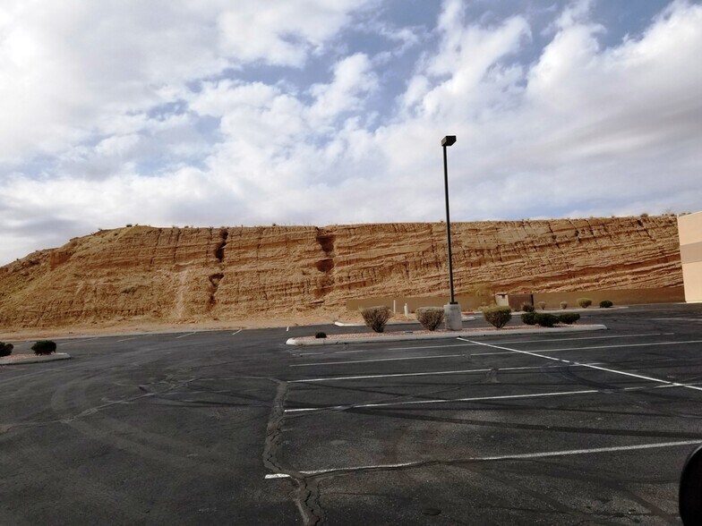 More Photos Of 840 W Pioneer Blvd, Mesquite Land For Sale