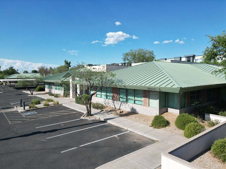 More Photos Of 1455 W Chandler Blvd, Chandler Medical For Lease