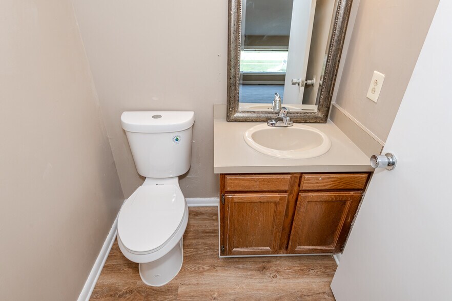 More Photos Of 6750 Brandt Pike, Huber Heights Medical For Sale