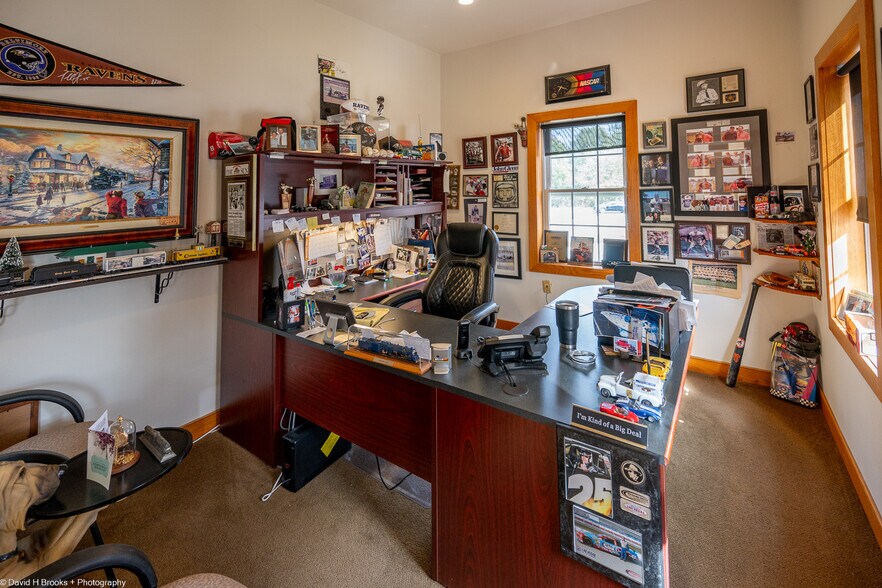 More Photos Of 11090 Dovedale Ct, Marriottsville Office For Sale