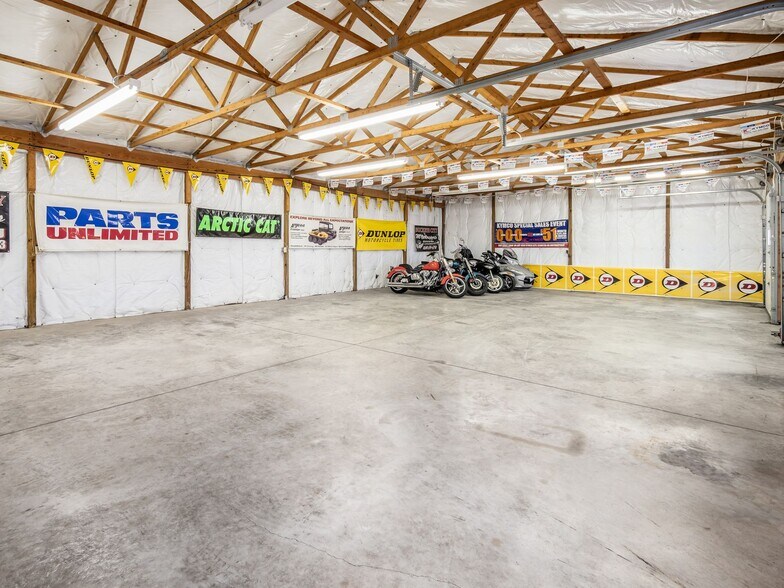 More Photos Of 31 S Ludlow Rd, Urbana Auto Repair For Sale